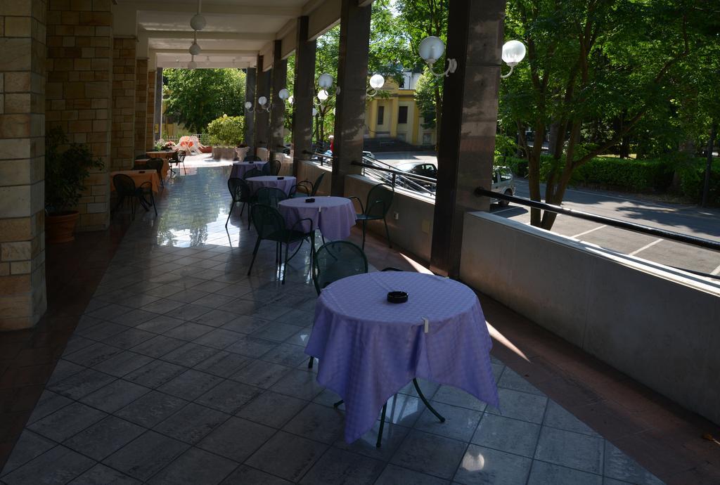 Hotel Salus Sant'Andrea Bagni المظهر الخارجي الصورة