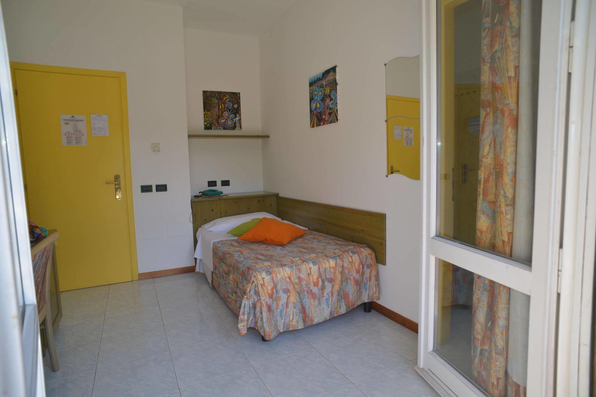 Hotel Salus Sant'Andrea Bagni المظهر الخارجي الصورة